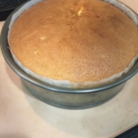 初心者でも失敗ない共立てのスポンジケーキ レシピ 作り方 By 食いしん坊ともりん 楽天レシピ 初心者でも失敗ない共立てのスポンジケーキ レシピ 作り方 By 食いしん坊ともりん 楽天レシピ